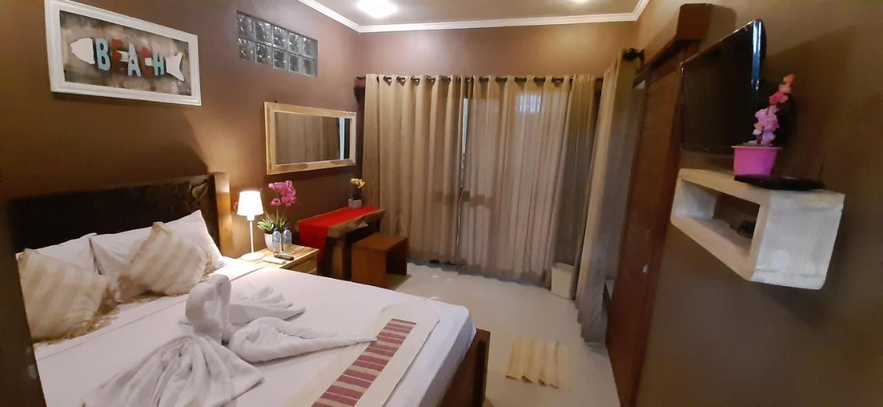 The Point Surfcamp Bali Hotell Pulukan Exteriör bild