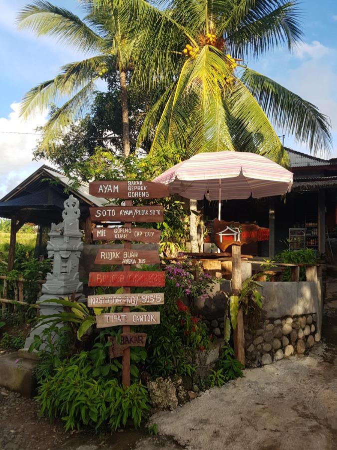 The Point Surfcamp Bali Hotell Pulukan Exteriör bild